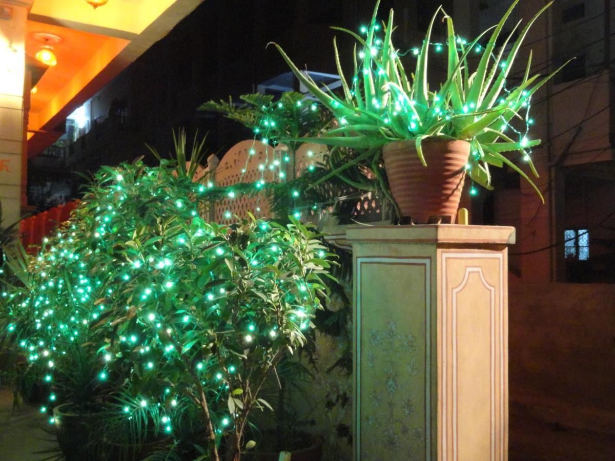 Hotel Miraya ชัยปุระ ภายนอก รูปภาพ